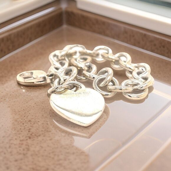 Tiffany & Co Estate Heart Charm Bracelet 7.5" Sterling Silver 35.7g TIF756 - Picture 10 of 12